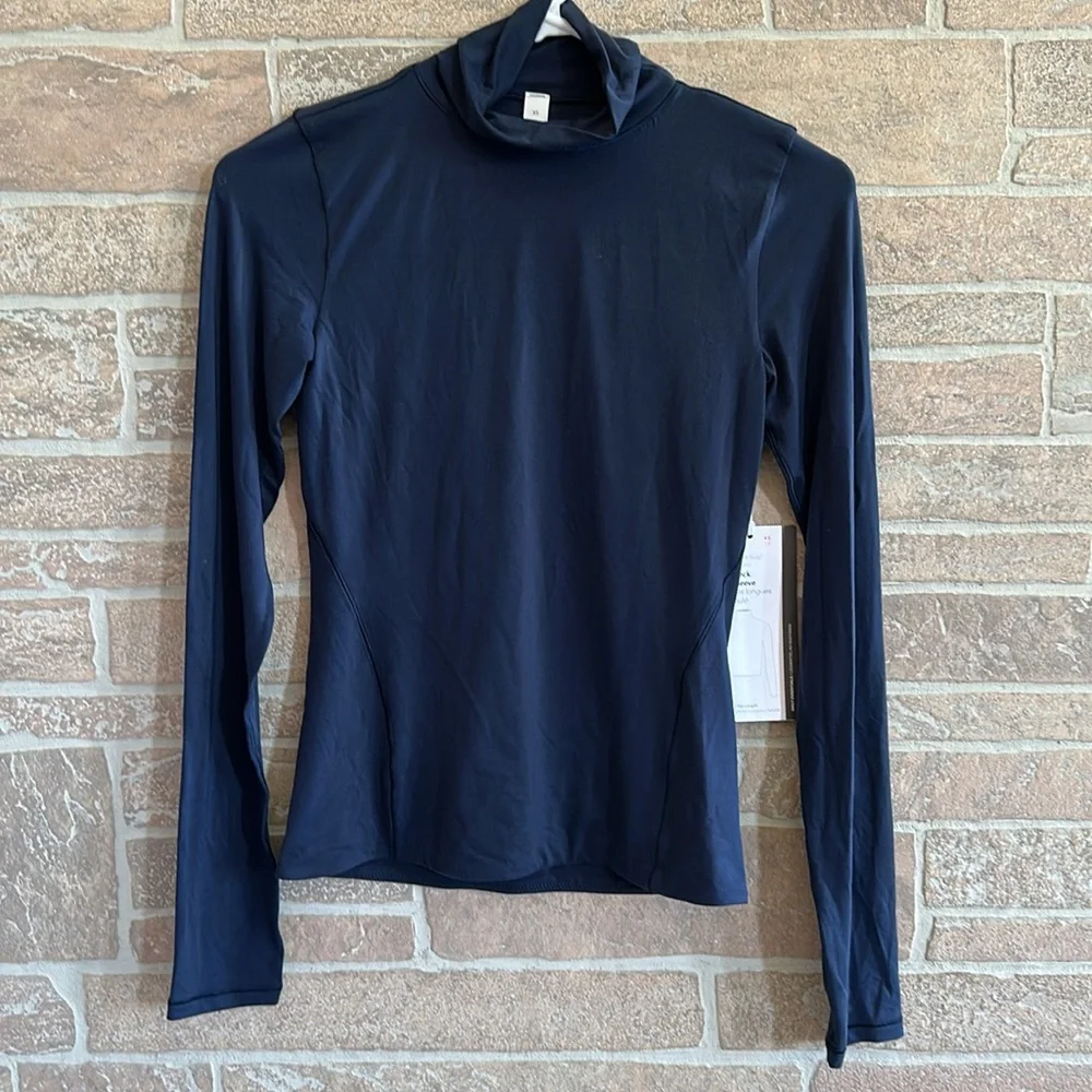 Lululemon Wondermost Ultra Nulu Long Sleeve Turtleneck - Picture 3 of 6